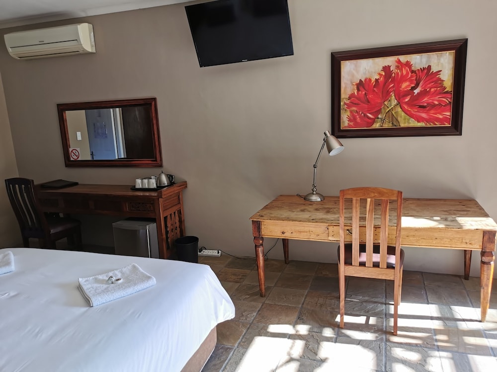 Excellent Guest House 5/50