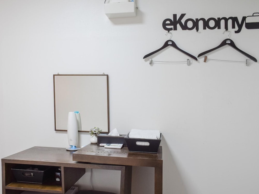 EKONOMY HOTEL HAEUNDAE 65/66