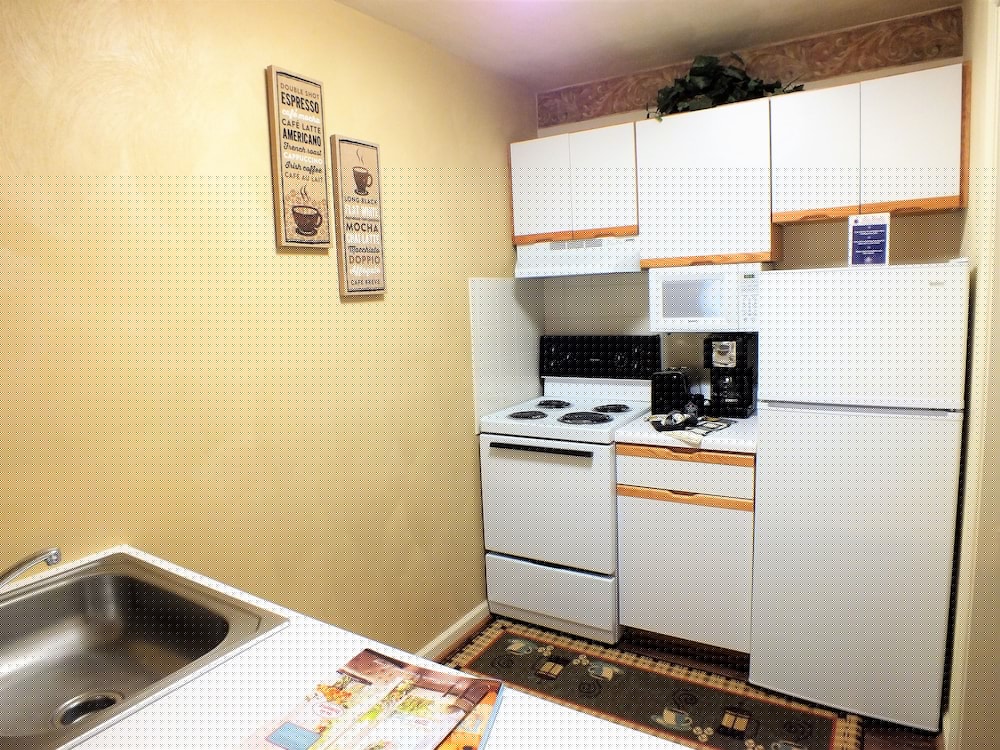 Affordable Corporate Suites of Waynesboro 28/60