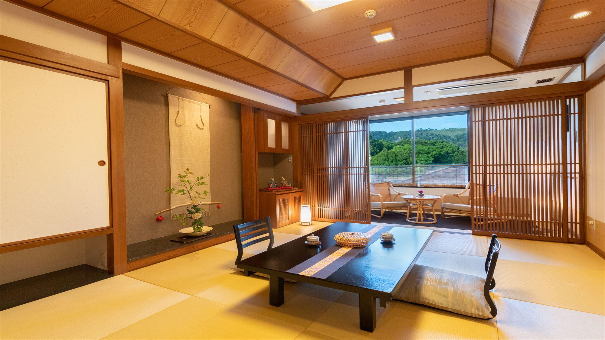 Japanese, Mountain, Twin Beds