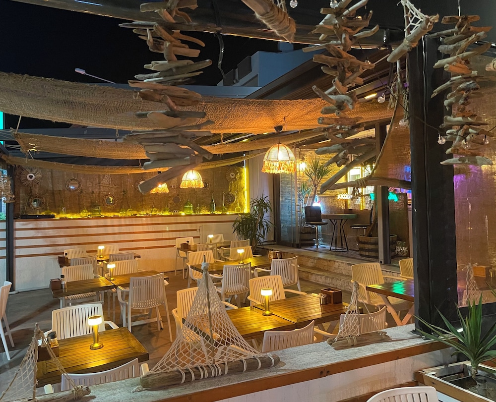Barba Otel 4/49