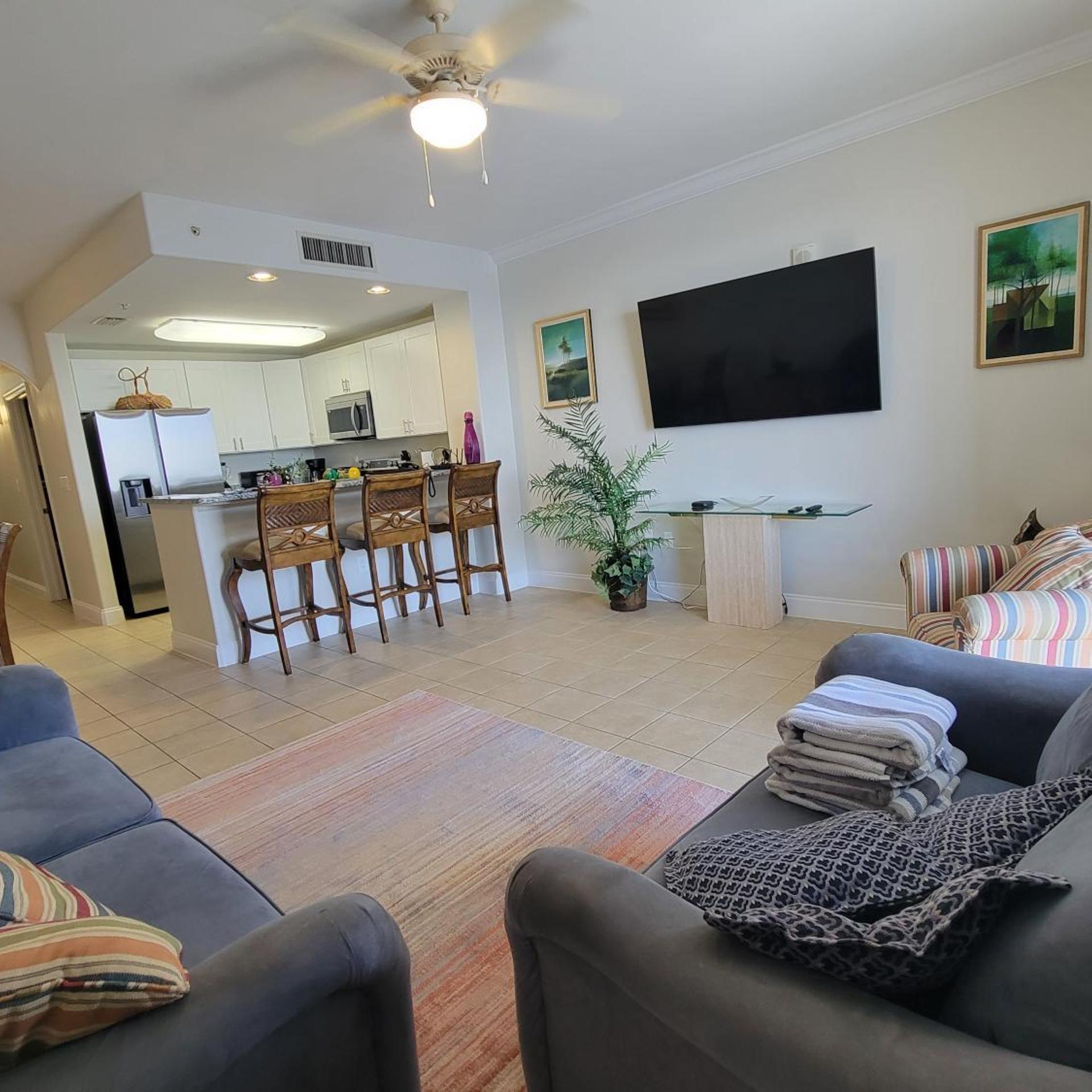 Lakeview Condo Hotel near Disney 18/29