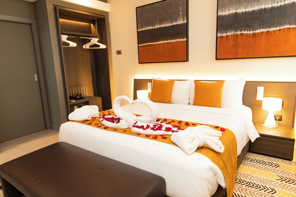 Presidential, Suite, 2 King Beds, Lagoon View