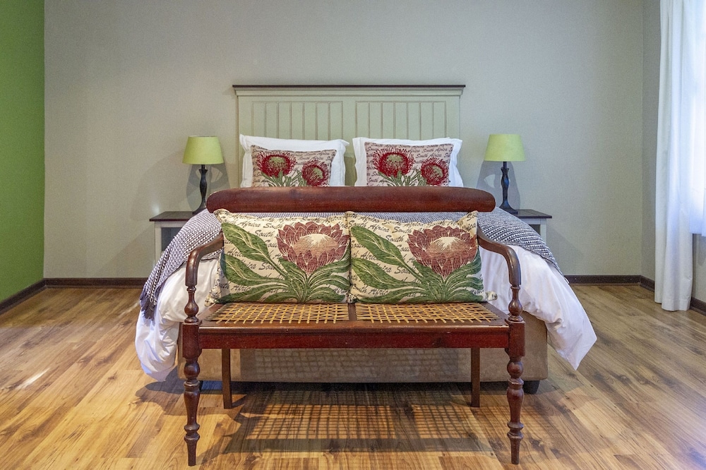 Airlies Guest House 6/50
