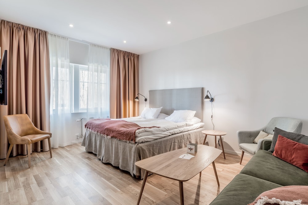 Blommenhof Hotel 30/42