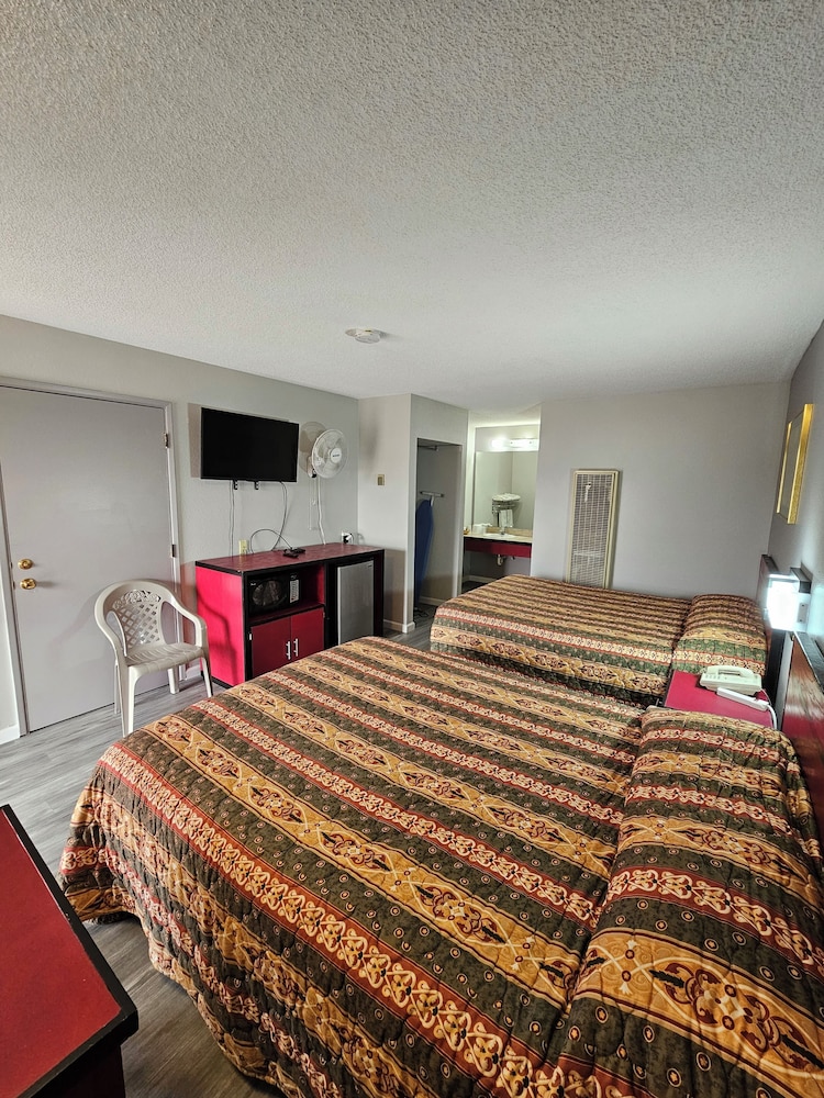 Travel Inn 5/24
