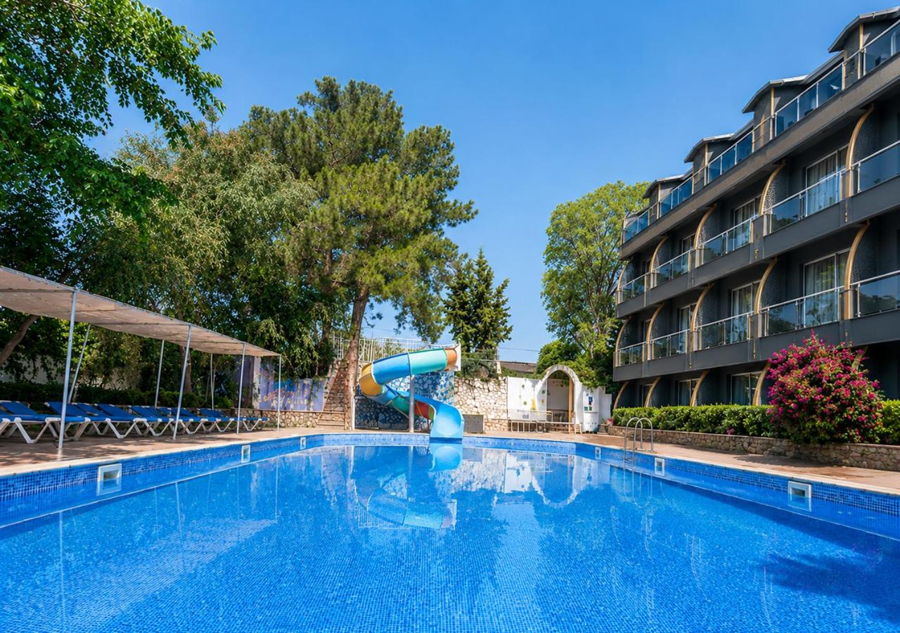 Aperion Beach Hotel 9/46