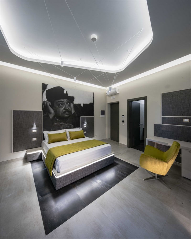 Via Veneto Luxury Suites 30/50
