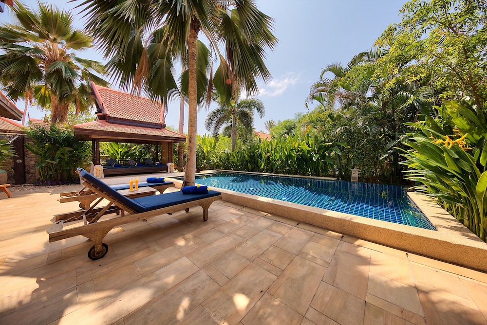Baan Buaa - 3 Bedroom Beach Side Villa 1/50