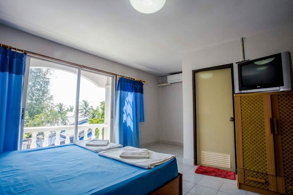 The Uncle Beach Resort 16/50