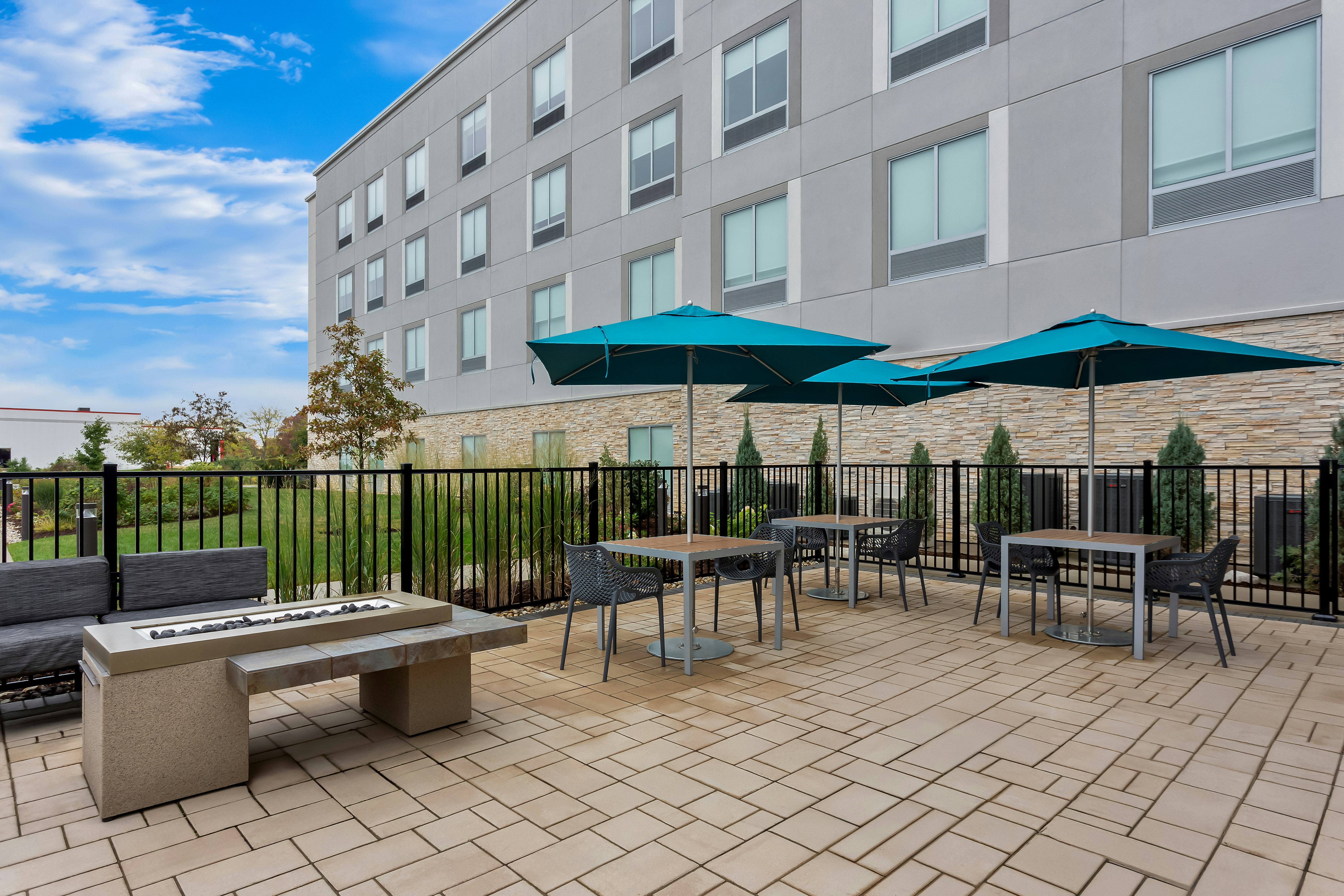 Hampton Inn Huntley Chicago 27/29