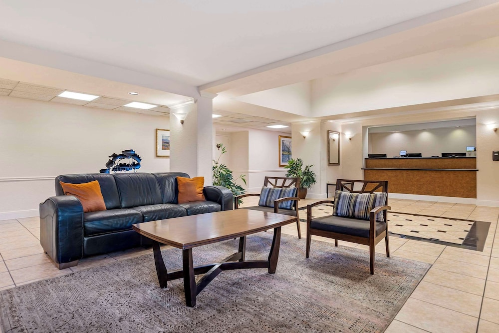 Quality Inn & Suites NRG Park - Medical Center 40/61