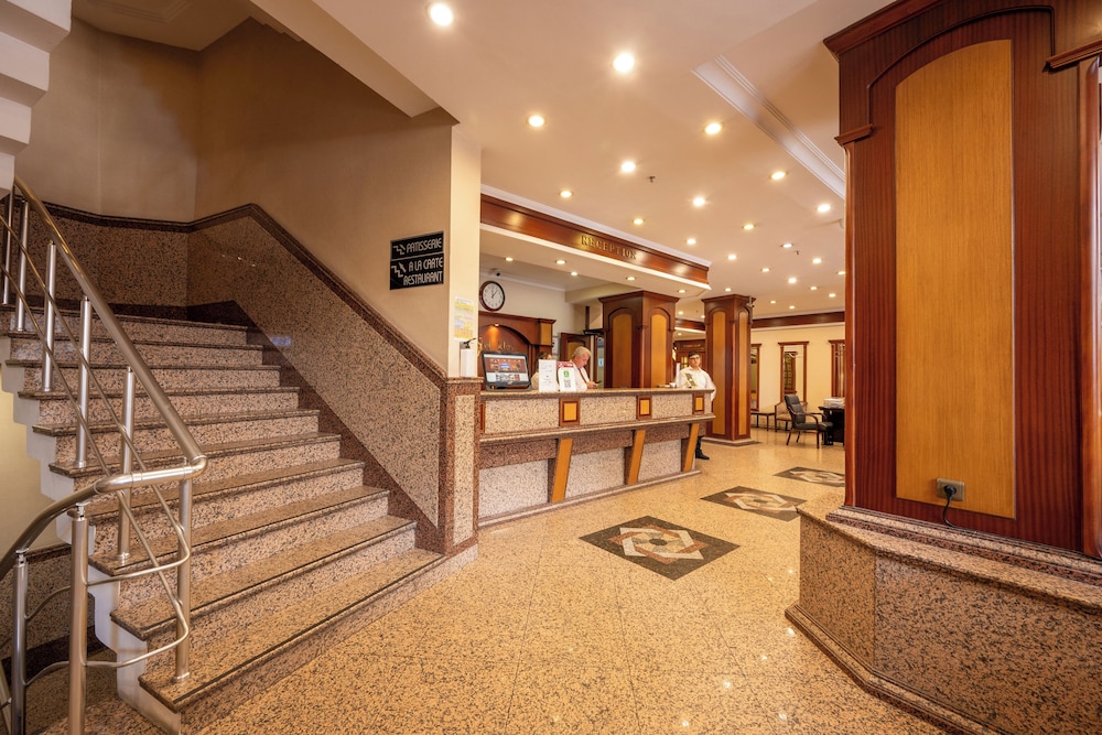 Klas Hotel 8/50