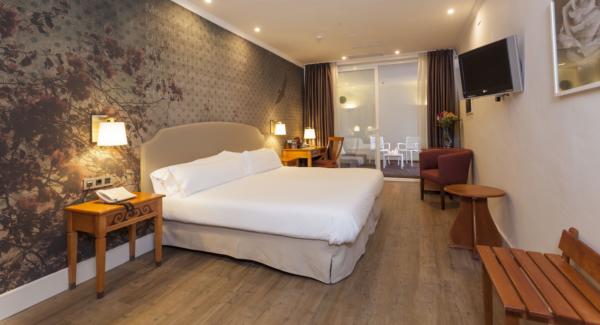 SUPERIOR, DOUBLE BED, BALCONY