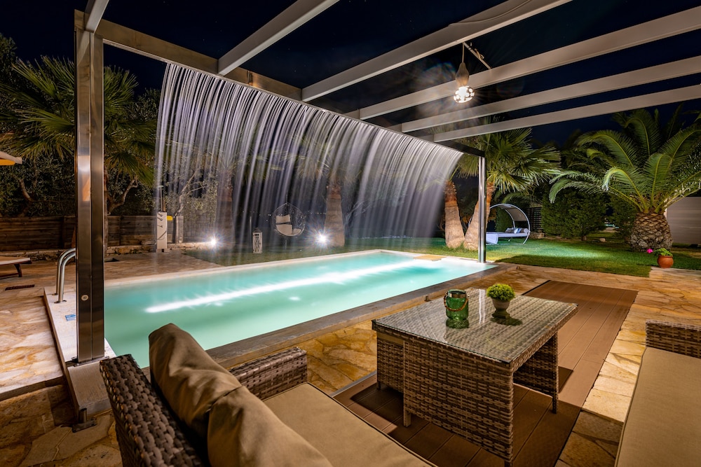 Kymaros Villas 10/36