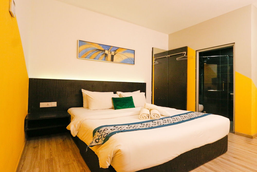 Swing & Pillows at Golden Roof Hotel Sunway Ipoh 16/33