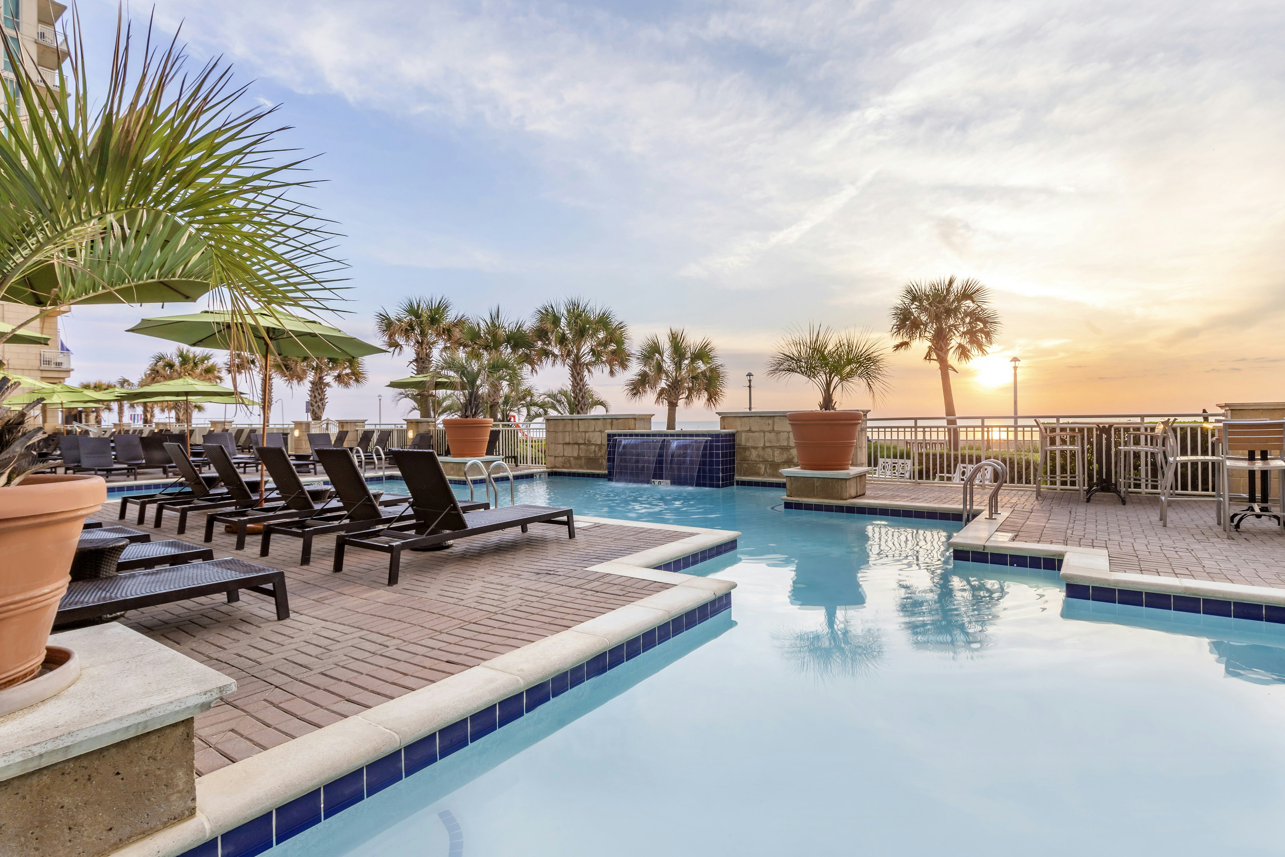 Hilton Vacation Club Ocean Beach Club Virginia Beach 22/24