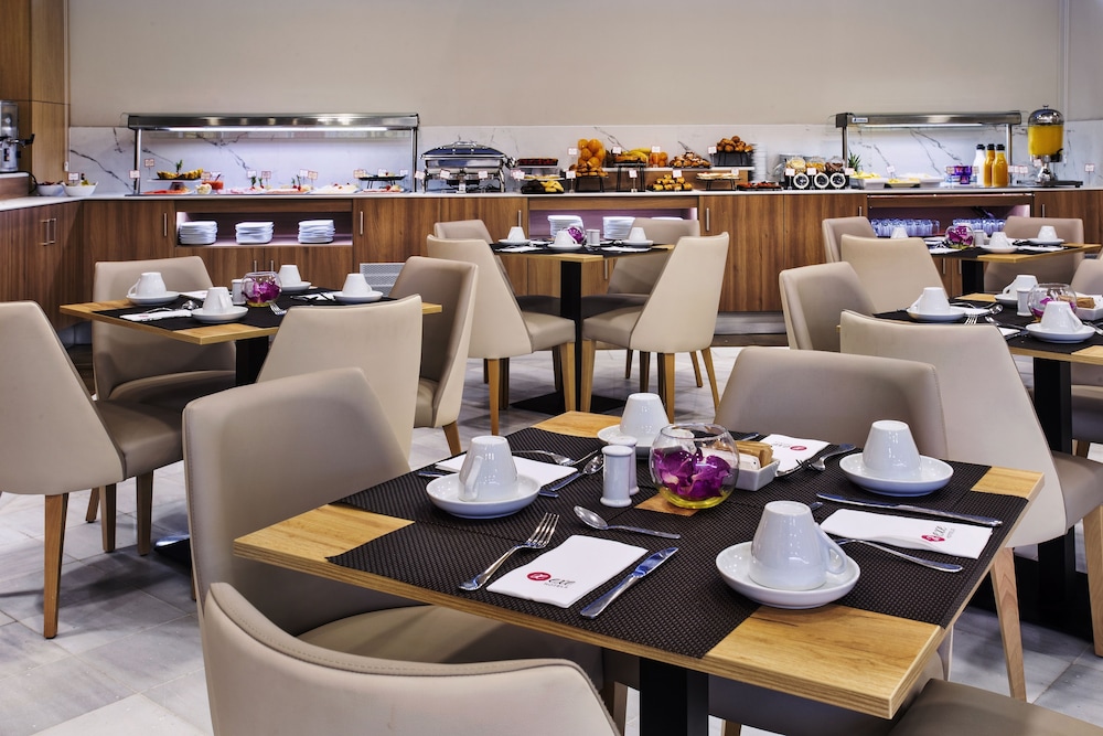 Hotel Exe Ciudad De Cordoba 19/28