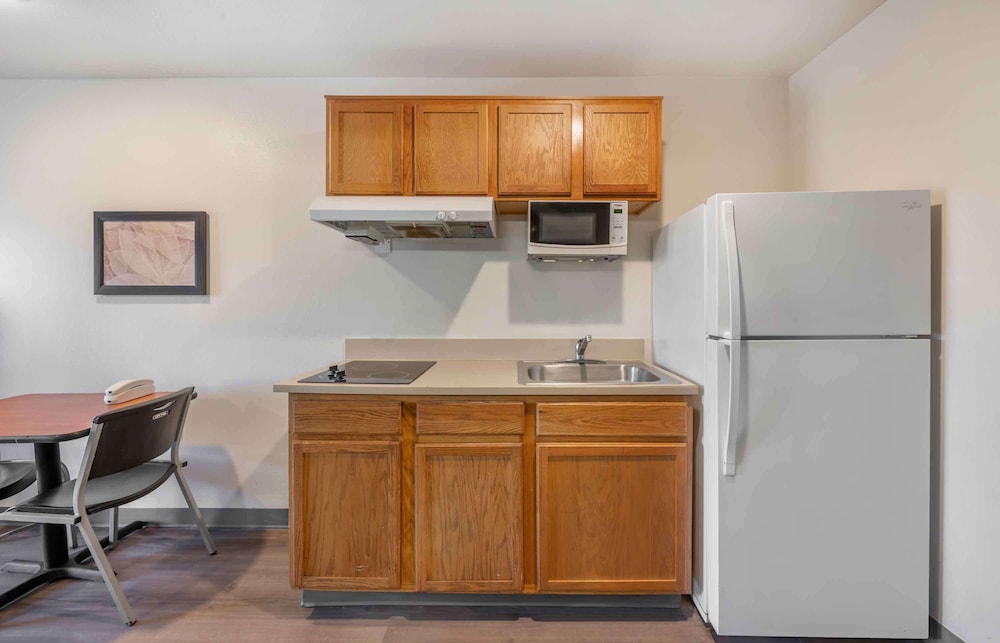 Extended Stay America Select Suites - Orlando - Sanford - Airport 31/35