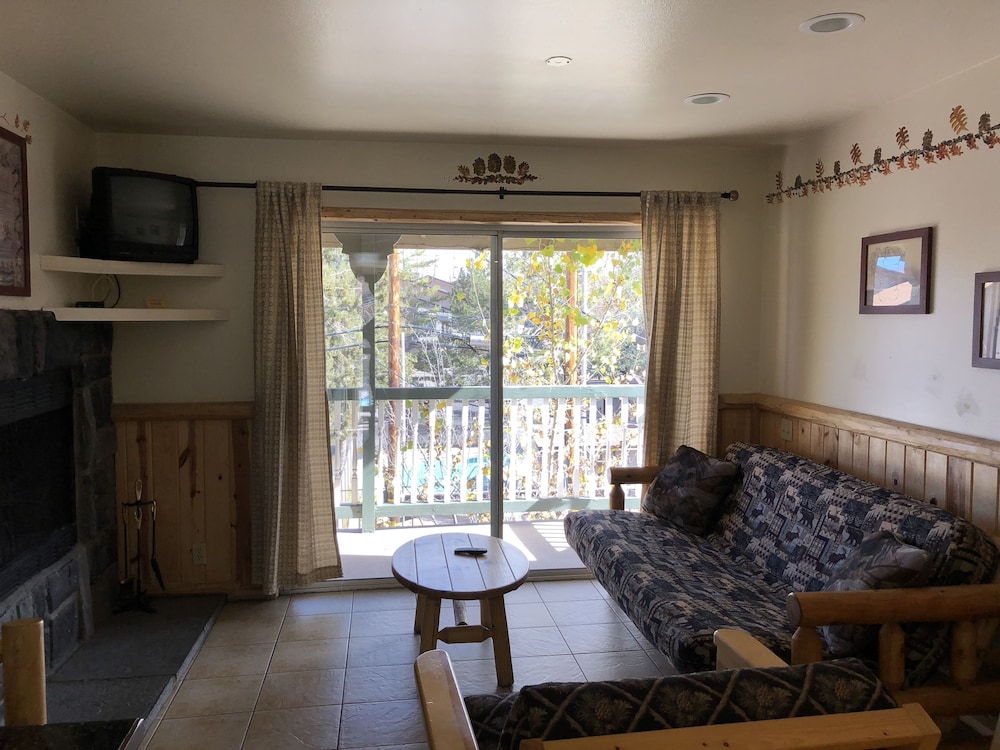 Fireside Lodge 27/50