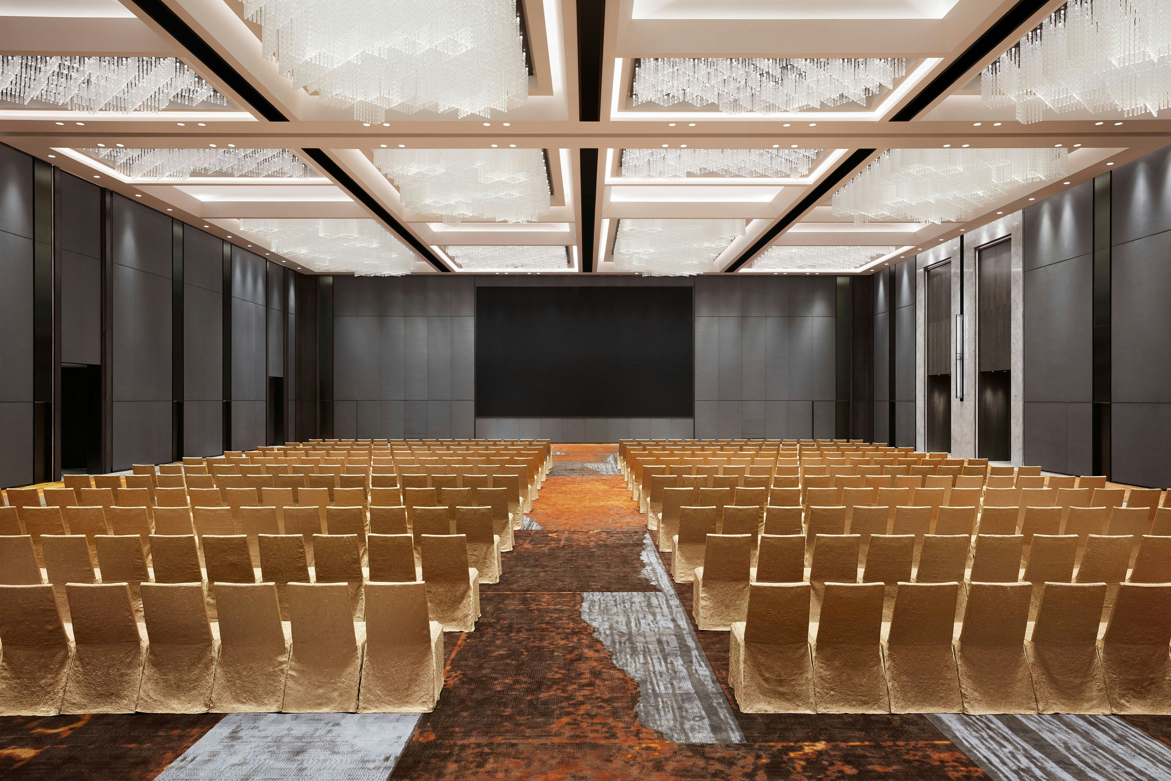 Sheraton Shanghai Fengxian 42/48