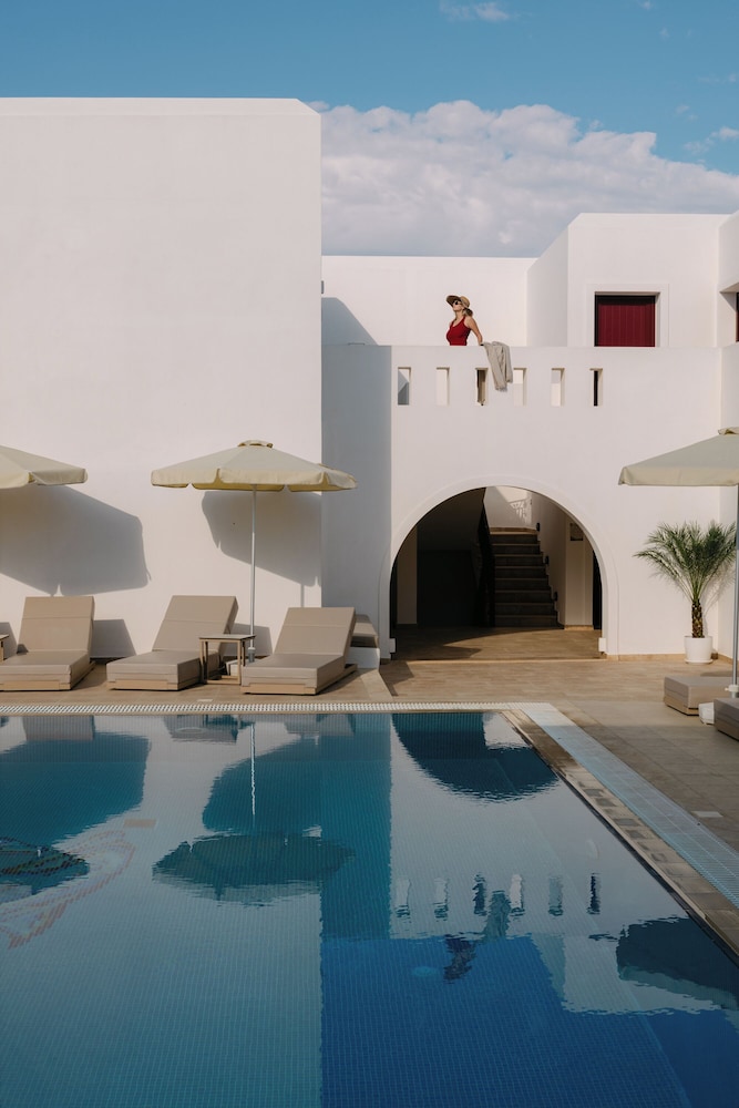 Perla Hotel 45/73