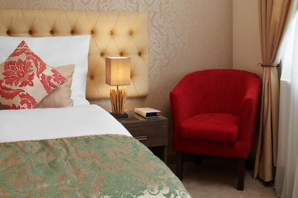 Honour And Grace Hotel 13/26