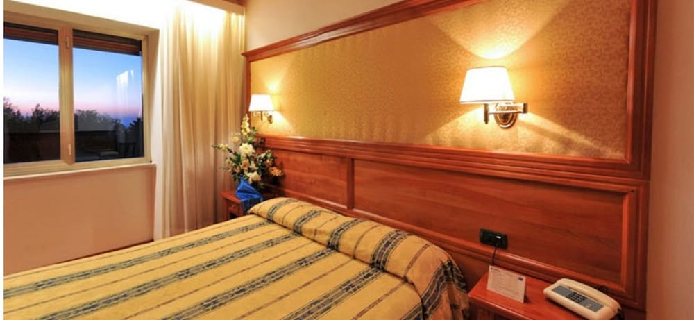 BALLETTI PARK HOTEL 11/40