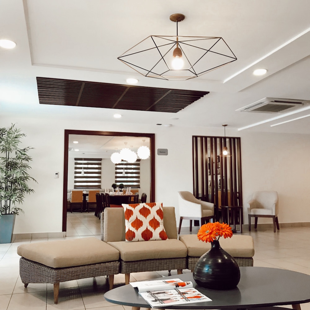 Gardenia Inn Hotel 43/67