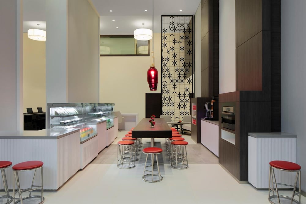 Hyatt Place Dubai Jumeirah Residences 39/50