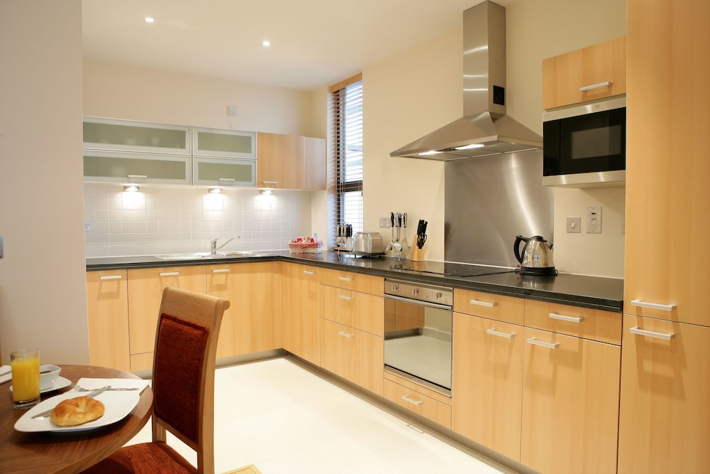 Marlin Apartments Canary Wharf 6/50