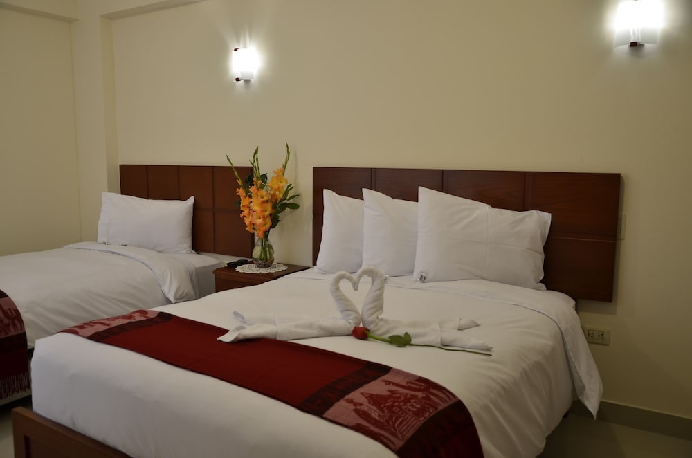 Hoteles Casa Real 7/36
