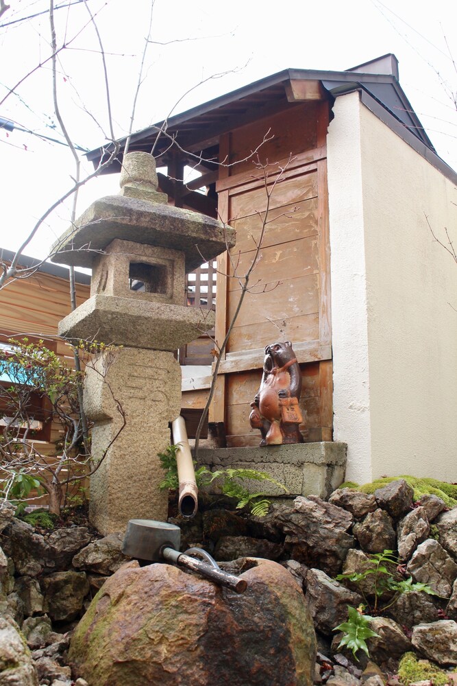 Jizo House 5/48