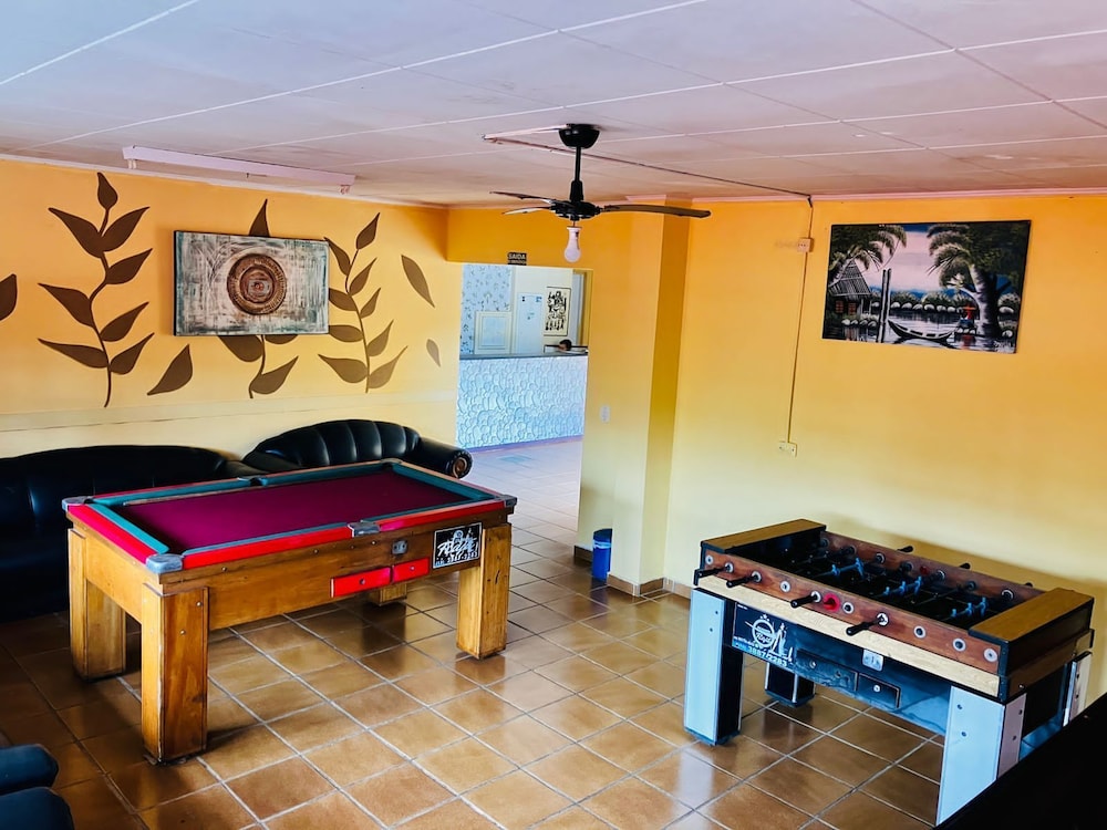 Hotel Nevada Ubatuba 10/57