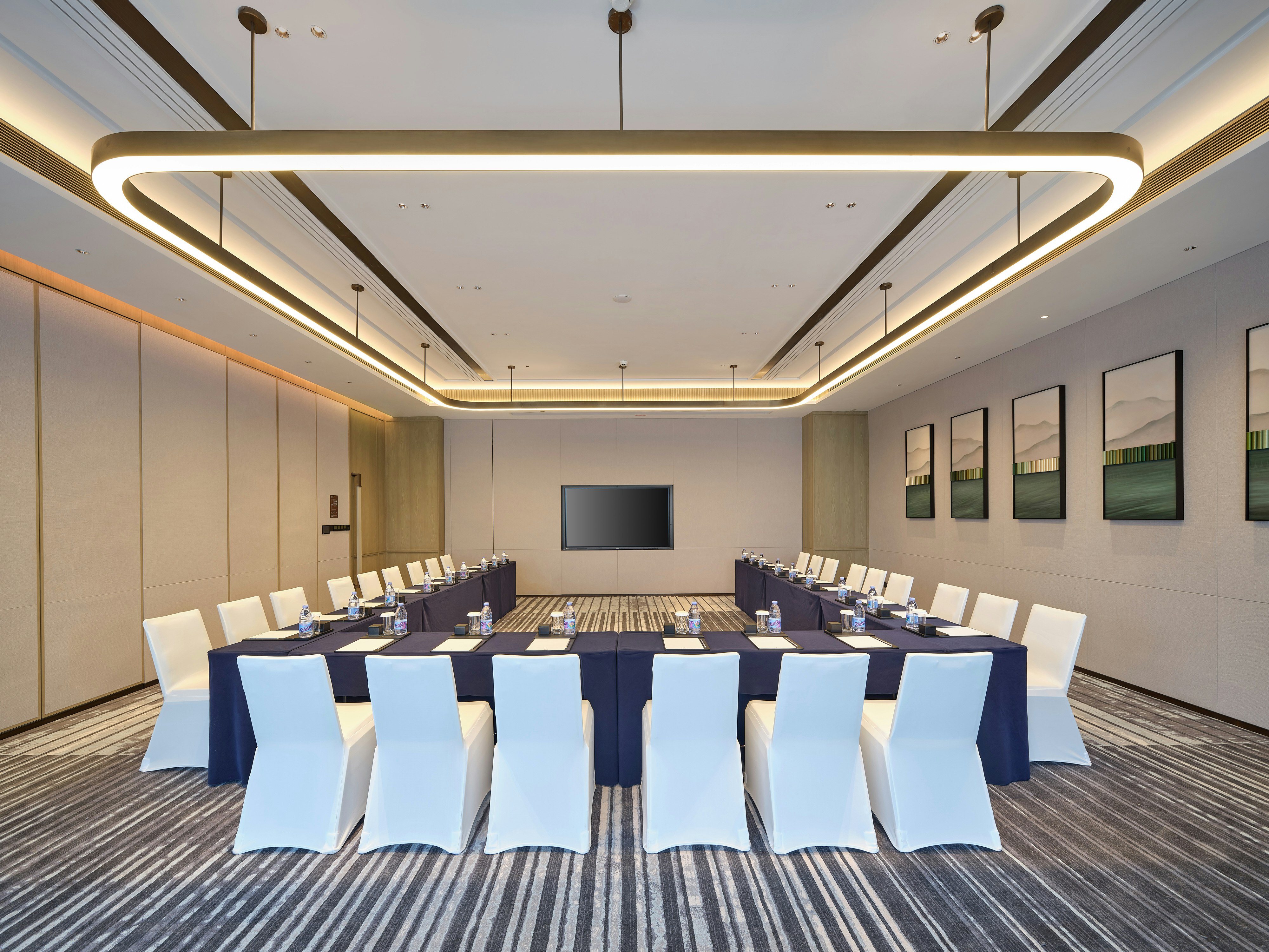 Hilton Jiashan 29/36