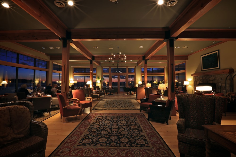 Long Beach Lodge Resort 59/72