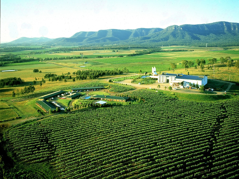 Hunter Valley Resort + Farm 34/37