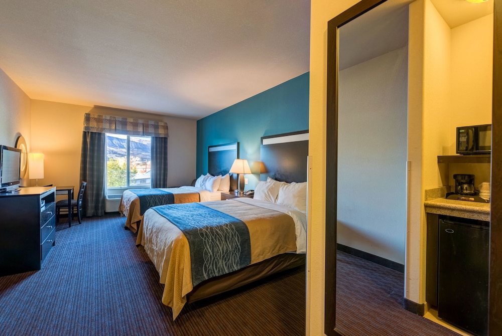 Comfort Inn And Suites 7/29
