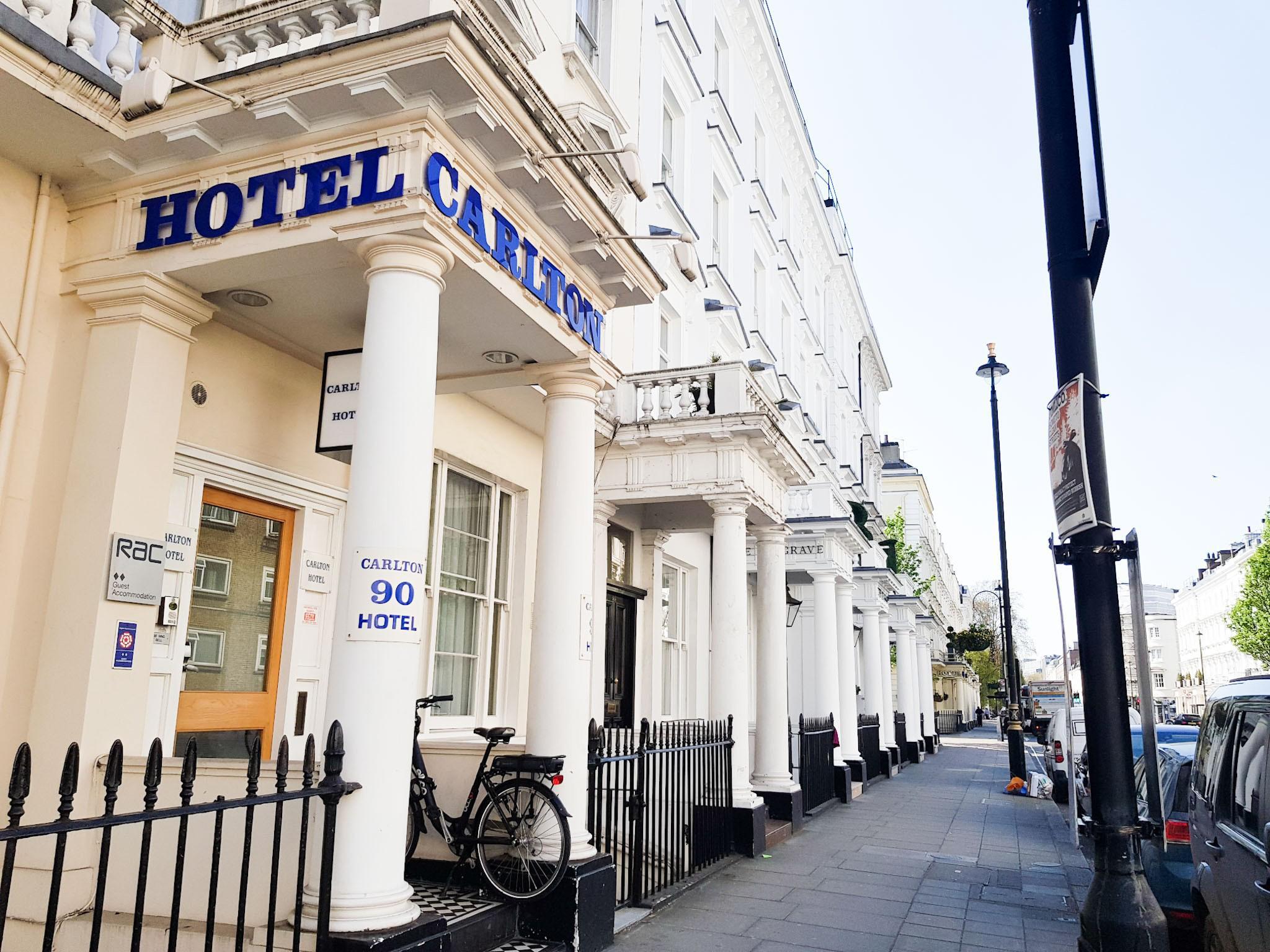 CARLTON HOTEL B AND B