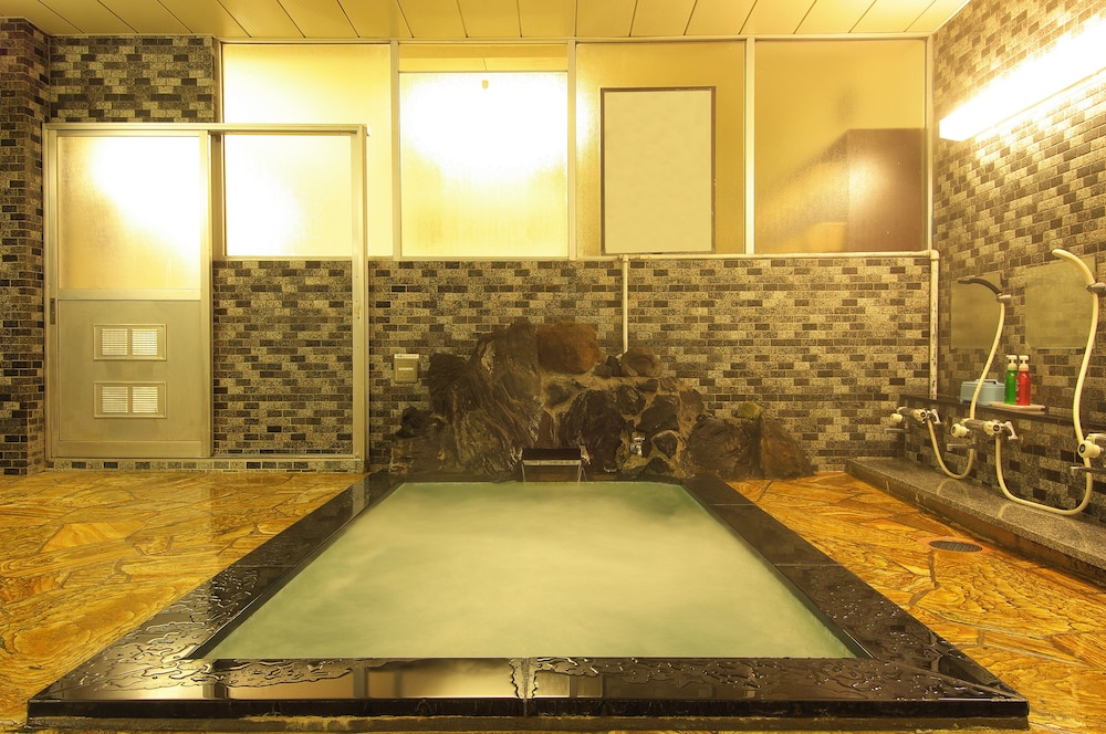 Hotel Sanraku 10/45