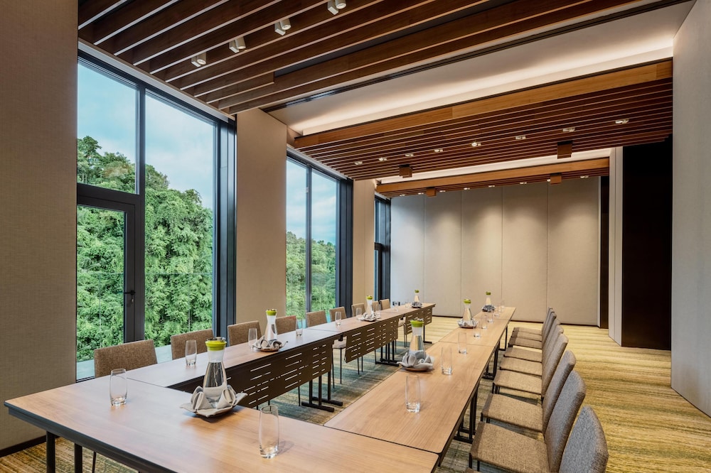 Hyatt Centric Kota Kinabalu 43/50
