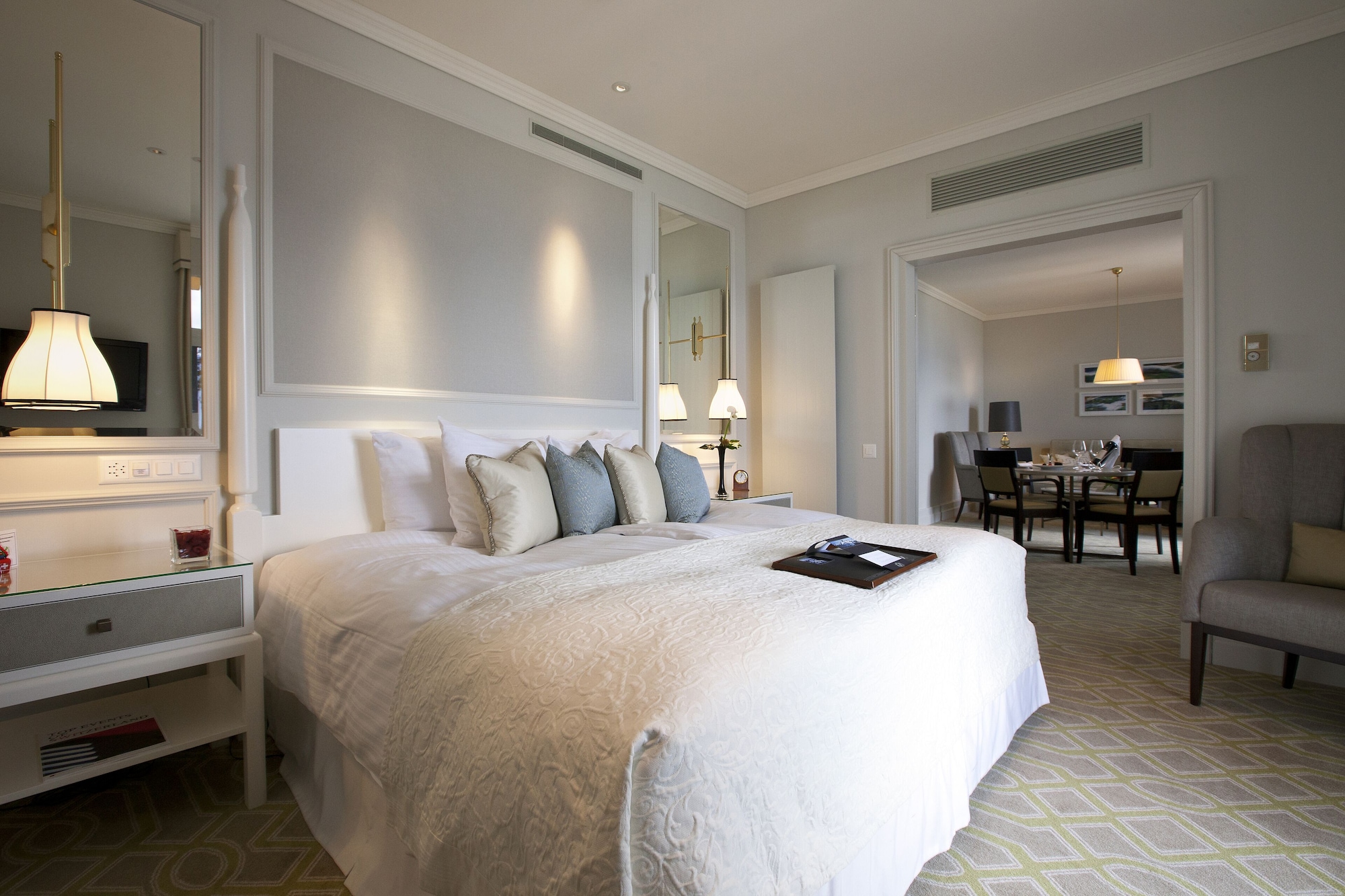 Signature, Suite, Double Bed, Lake View