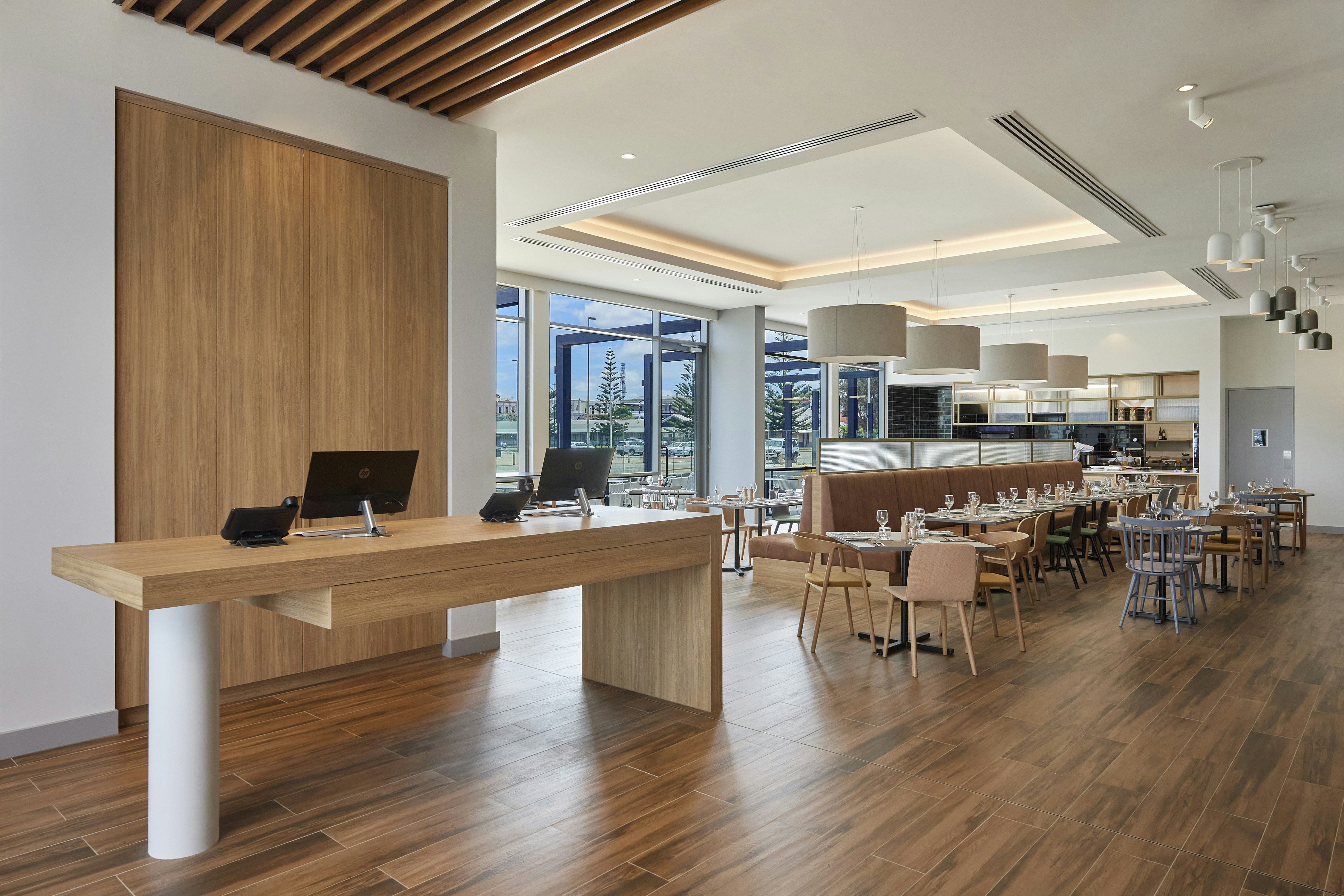 Hilton Garden Inn Albany 16/34