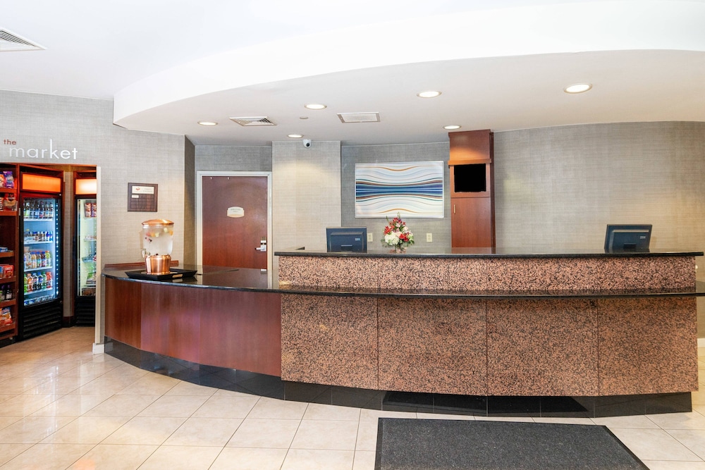 Courtyard by Marriott Kingston 3/50