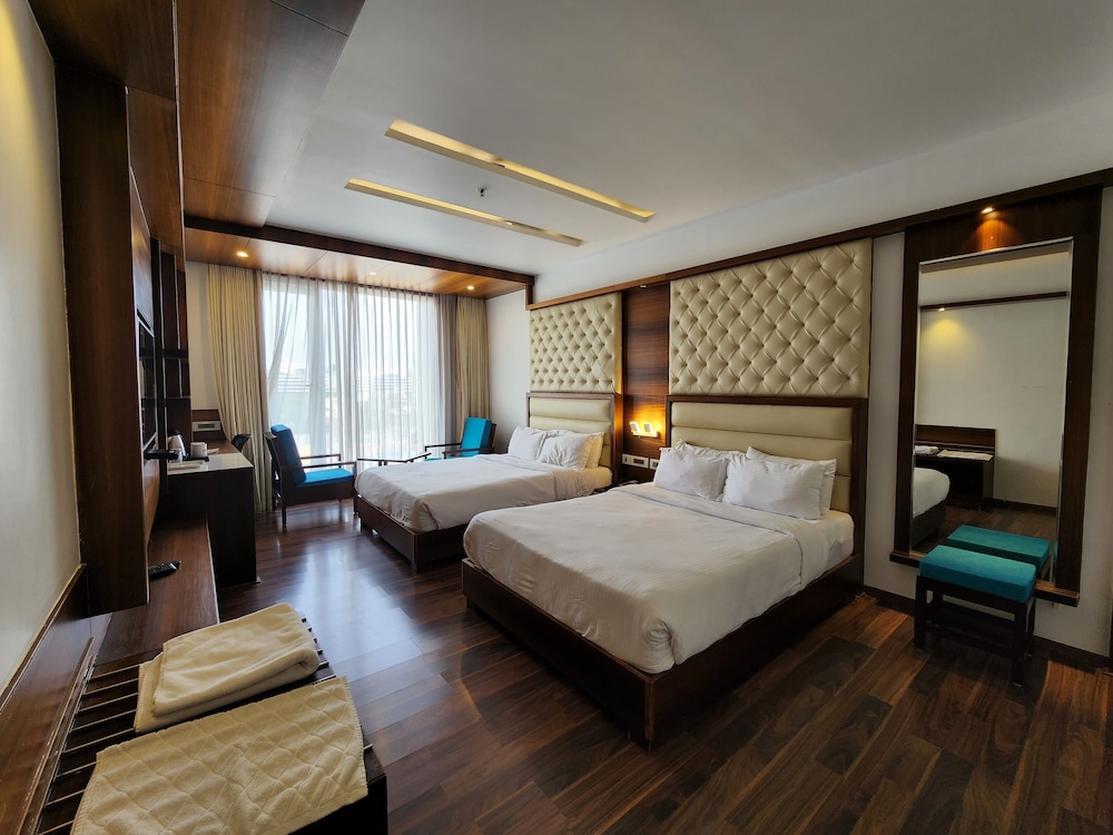 Hotel Preethi International 14/50