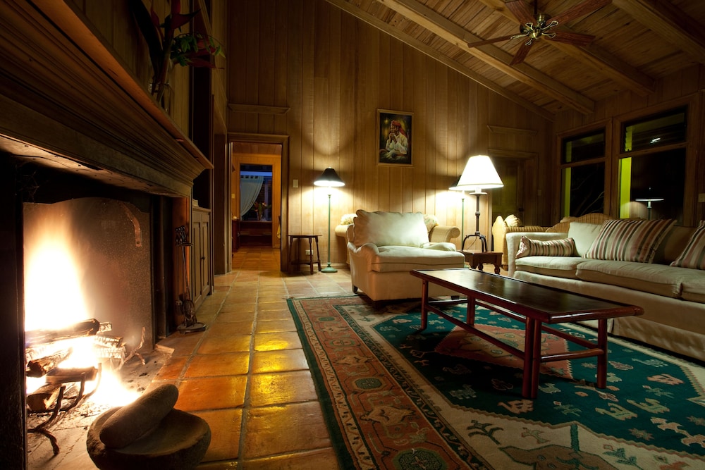 Hidden Valley Inn 53/74