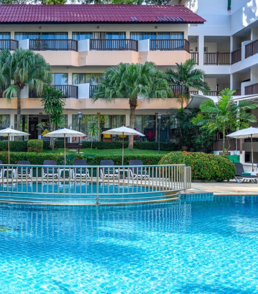 Patong Lodge Hotel in PATONG BEACH