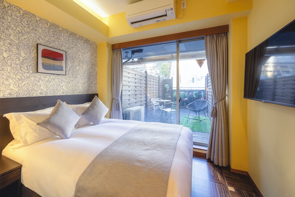 Centurion Hotel Residential Akasaka Station 16/50