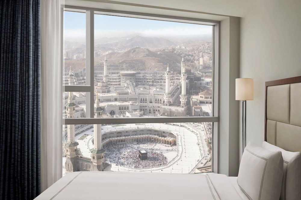 فندق مكة سويس أوتيل(Swissotel Makkah) 37/71