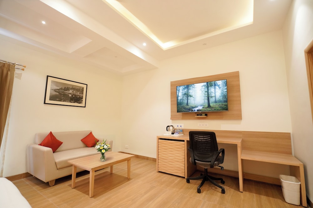 Kalinga Hotel 23/50